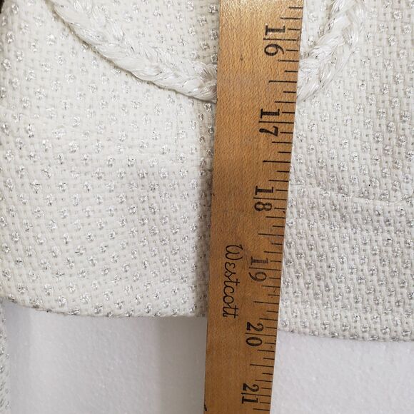 NEW Anne Klein Lined White Blazer with Long Arms and Bell Sleeves, Size 4 - Picture 7 of 11